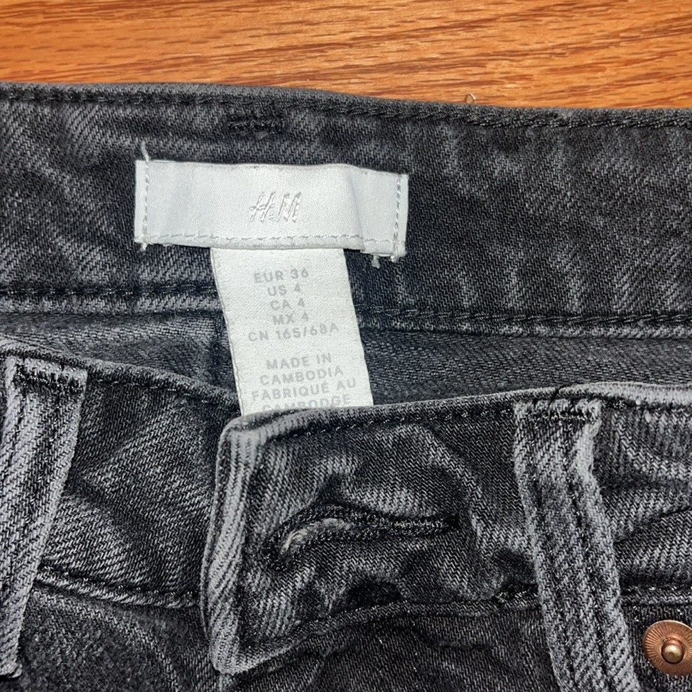 black jeans - Picture 2 of 3